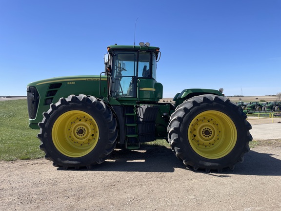 2008 John Deere 9330 Tractor 4WD
