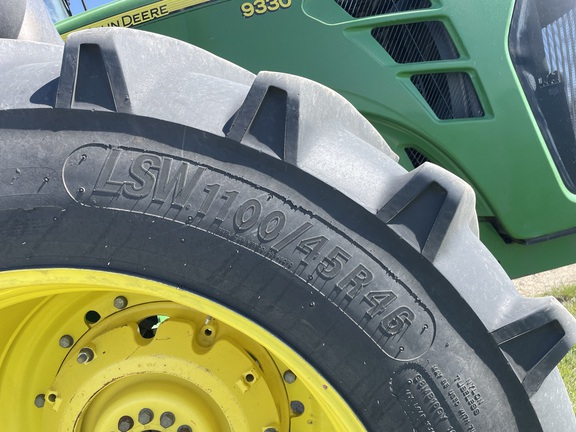 2008 John Deere 9330 Tractor 4WD