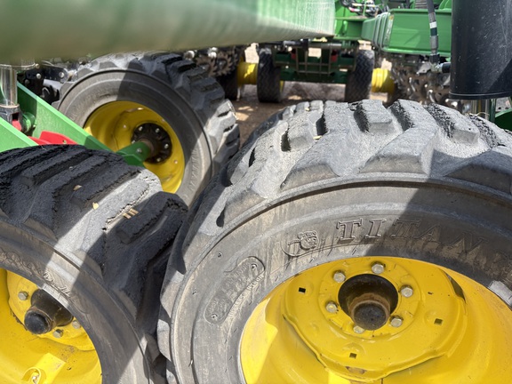 2021 John Deere DB60 Planter