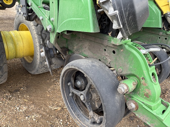 2021 John Deere DB60 Planter