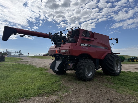 2016 Case IH 8240 Combine