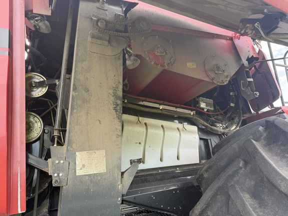 2016 Case IH 8240 Combine