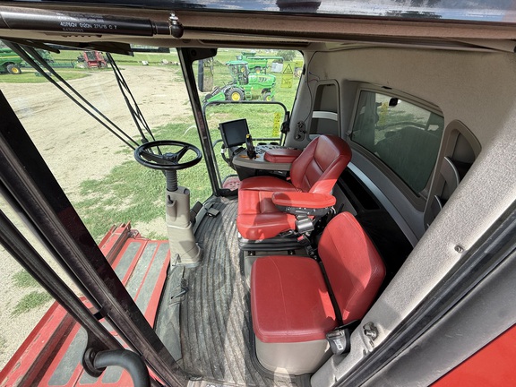 2016 Case IH 8240 Combine