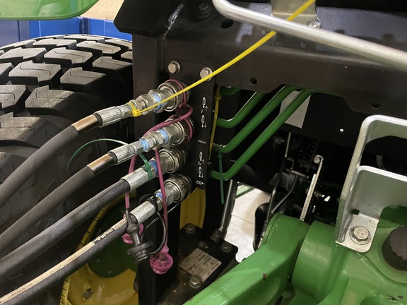 2021 John Deere 4066R Tractor Compact