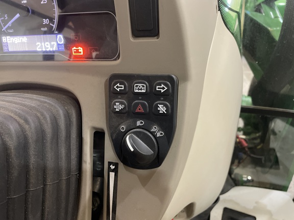2021 John Deere 4066R Tractor Compact