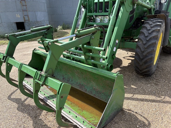 2007 John Deere 7430 Premium Tractor