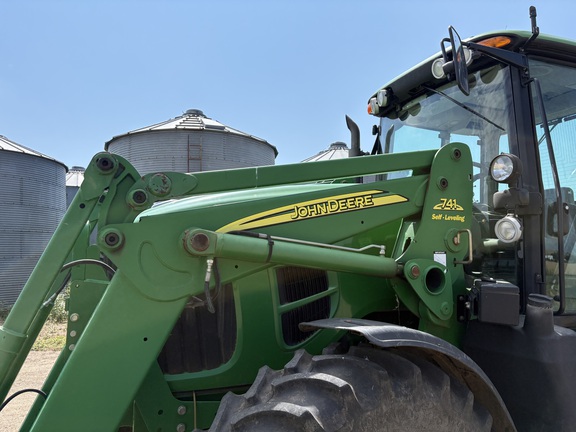 2007 John Deere 7430 Premium Tractor