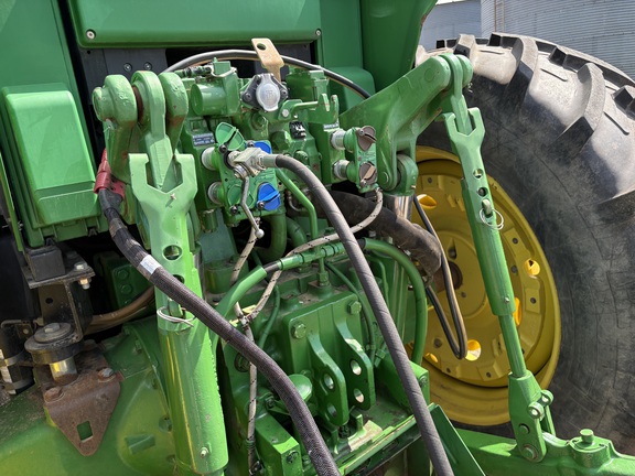 2007 John Deere 7430 Premium Tractor