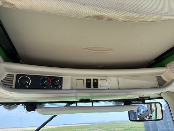 2007 John Deere 7430 Premium Tractor