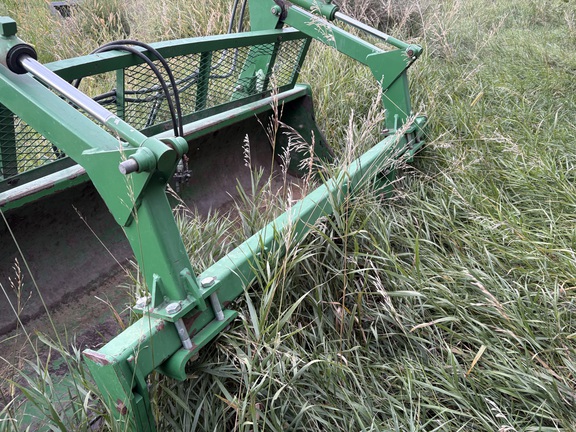 2009 John Deere 7330 Premium Tractor