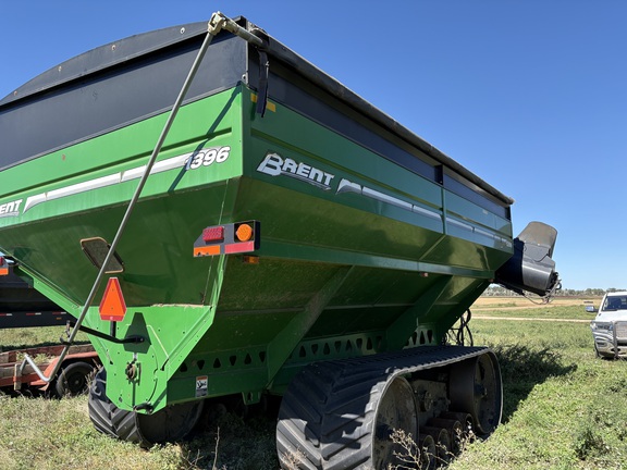 2013 Brent 1396 Grain Cart