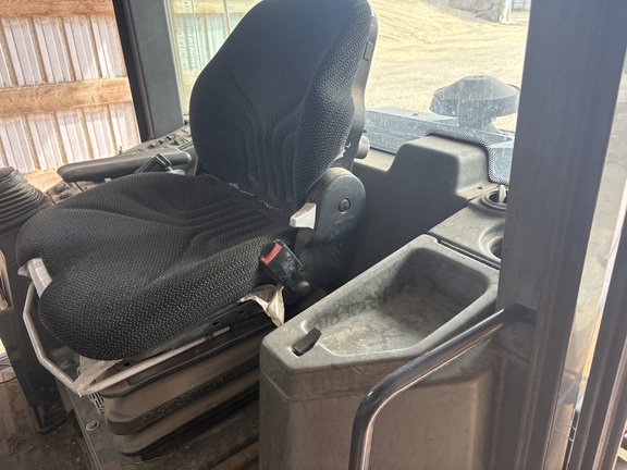 2016 John Deere 324K Compact Utility Loader