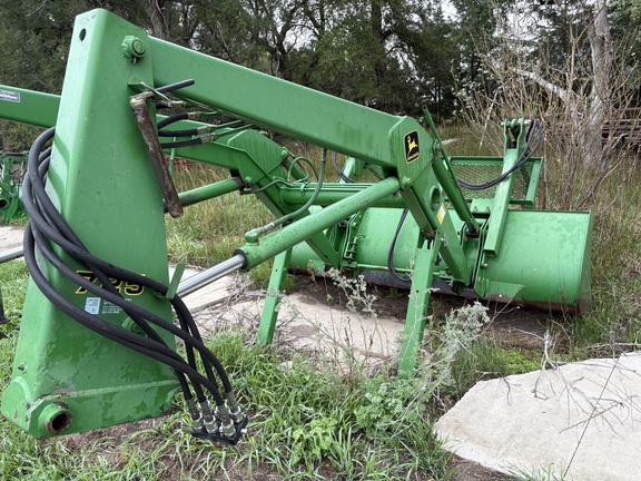 1993 John Deere 7600 Tractor