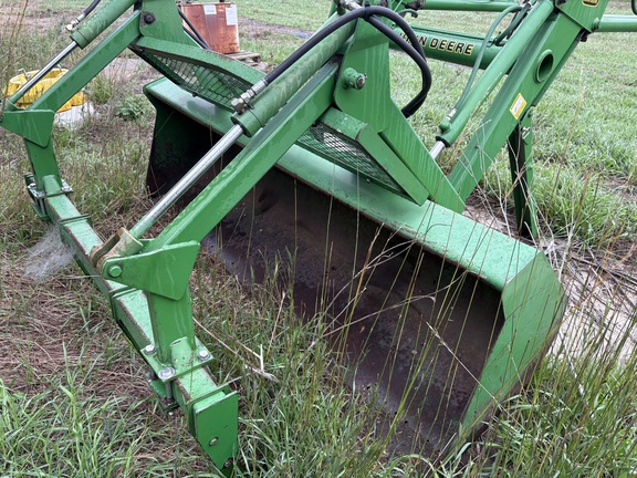 1993 John Deere 7600 Tractor