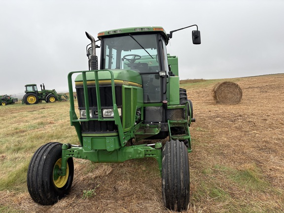 1993 John Deere 7600 Tractor