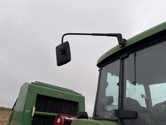 1993 John Deere 7600 Tractor