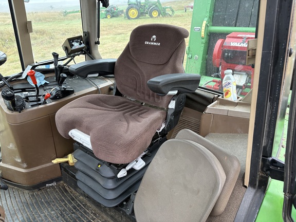 1993 John Deere 7600 Tractor