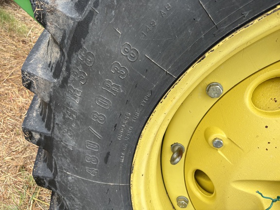 1993 John Deere 7600 Tractor