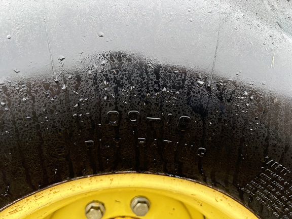 1993 John Deere 7600 Tractor