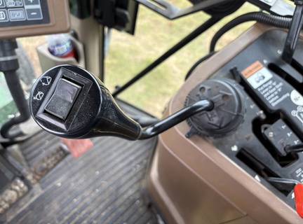 1993 John Deere 7600 Tractor