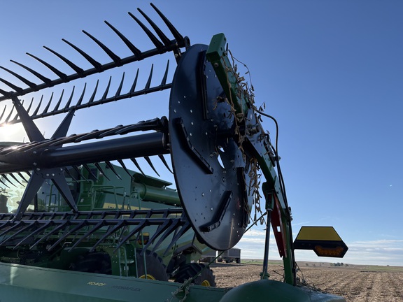 2023 John Deere RD40F Header Combine
