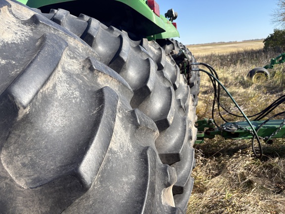 2004 John Deere 9320 Tractor 4WD
