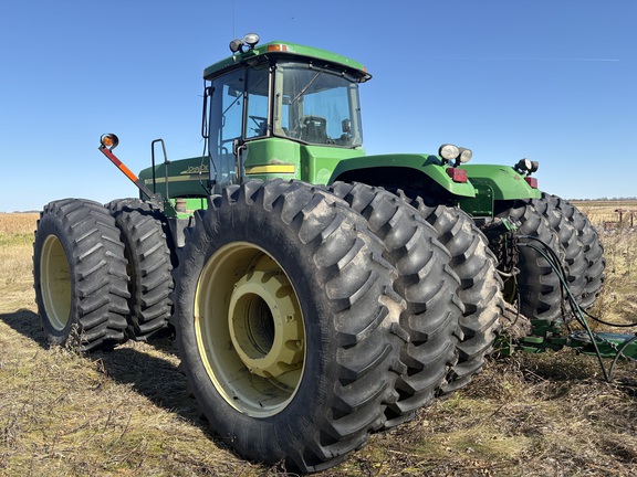 2004 John Deere 9320 Tractor 4WD