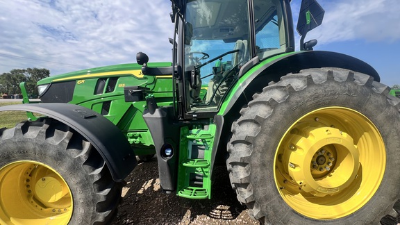 2023 John Deere 6R 155 Tractor