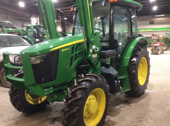 2023 John Deere 5090E Tractor