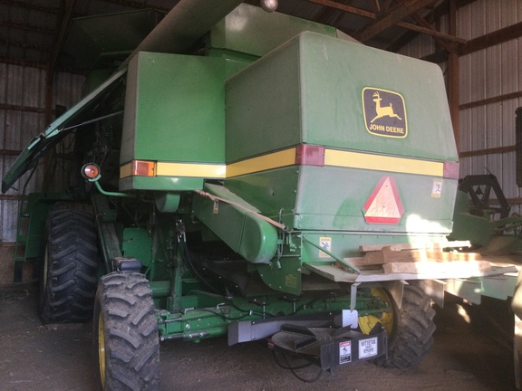 1993 John Deere 9400 Combine