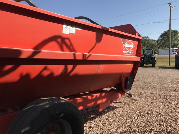 2012 Misc 3142 Feed Wagon