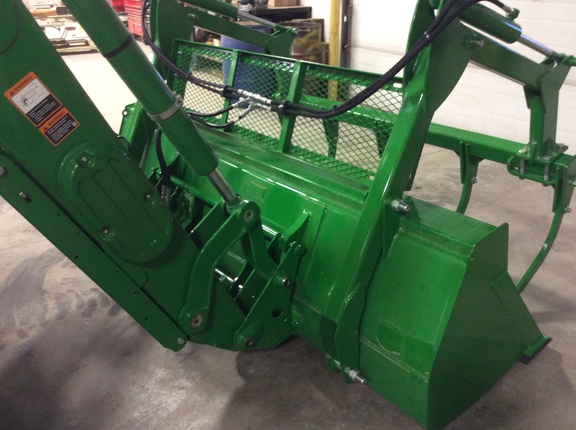 2023 John Deere 620R Loader