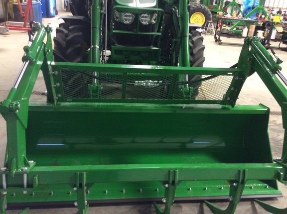 2023 John Deere 620R Loader