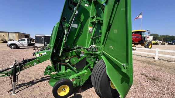 2023 John Deere 560M Baler/Round