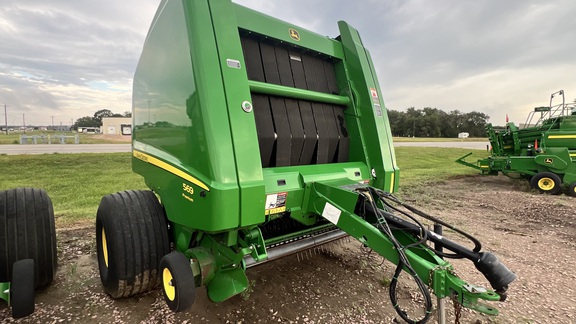 2013 John Deere 569 Premium Baler/Round