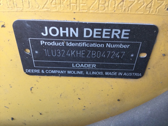 2018 John Deere 324K Compact Utility Loader