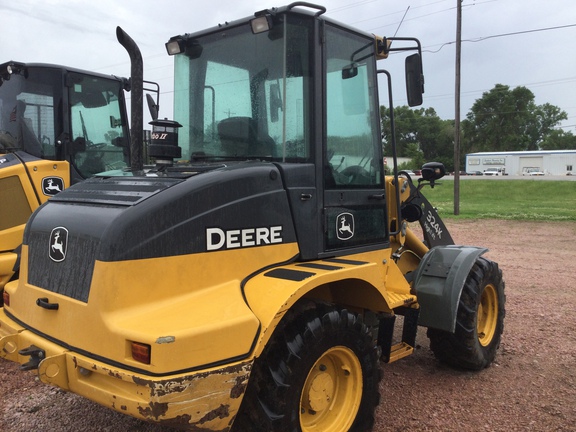 2018 John Deere 324K Compact Utility Loader