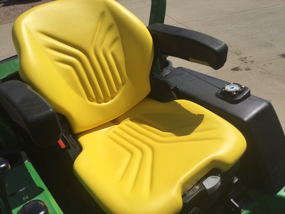 2022 John Deere 1580 Mower/Front Deck