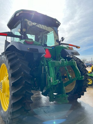 2024 John Deere 7R 210 Tractor