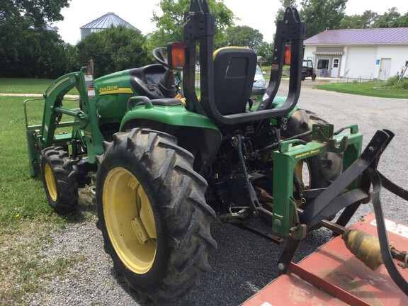 2005 John Deere 3520 Tractor Compact