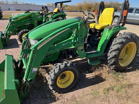 2005 John Deere 3520 Tractor Compact