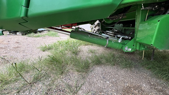 2024 John Deere S780 Combine