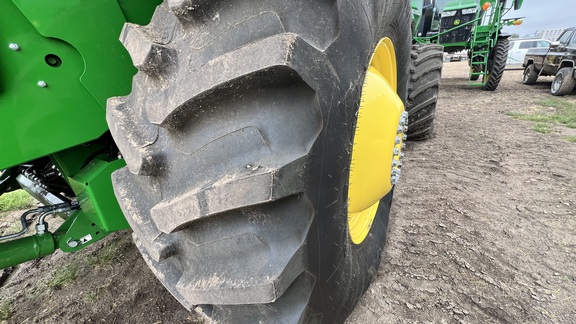 2024 John Deere S780 Combine