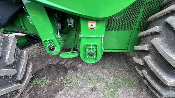 2024 John Deere S780 Combine