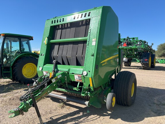 2021 John Deere 560M Baler/Round