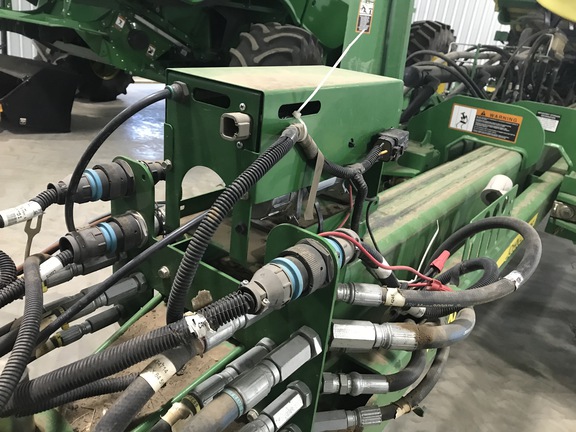 2015 John Deere 1775NT Planter