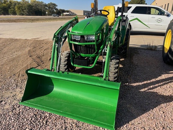 2023 John Deere 2038R Tractor Compact