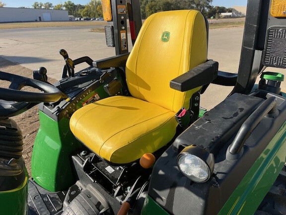 2023 John Deere 2038R Tractor Compact