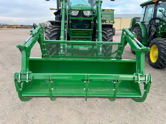 2023 John Deere 640R Loader