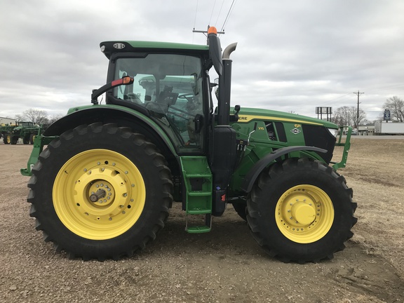2024 John Deere 6R 215 Tractor